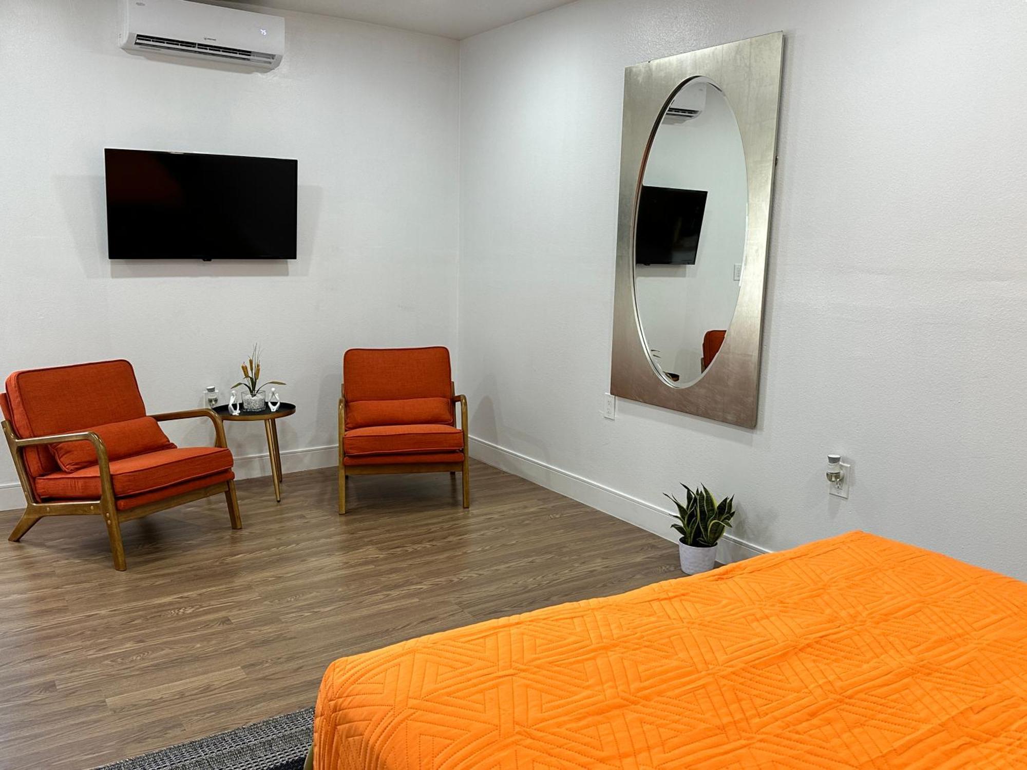 Cozy And Centric Apartment Cape Coral Eksteriør billede
