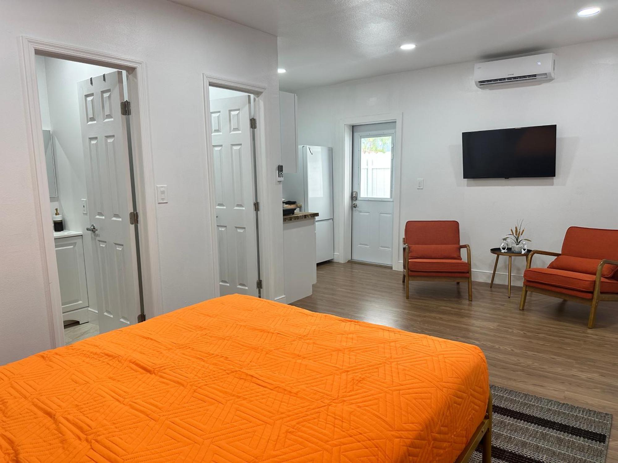 Cozy And Centric Apartment Cape Coral Eksteriør billede